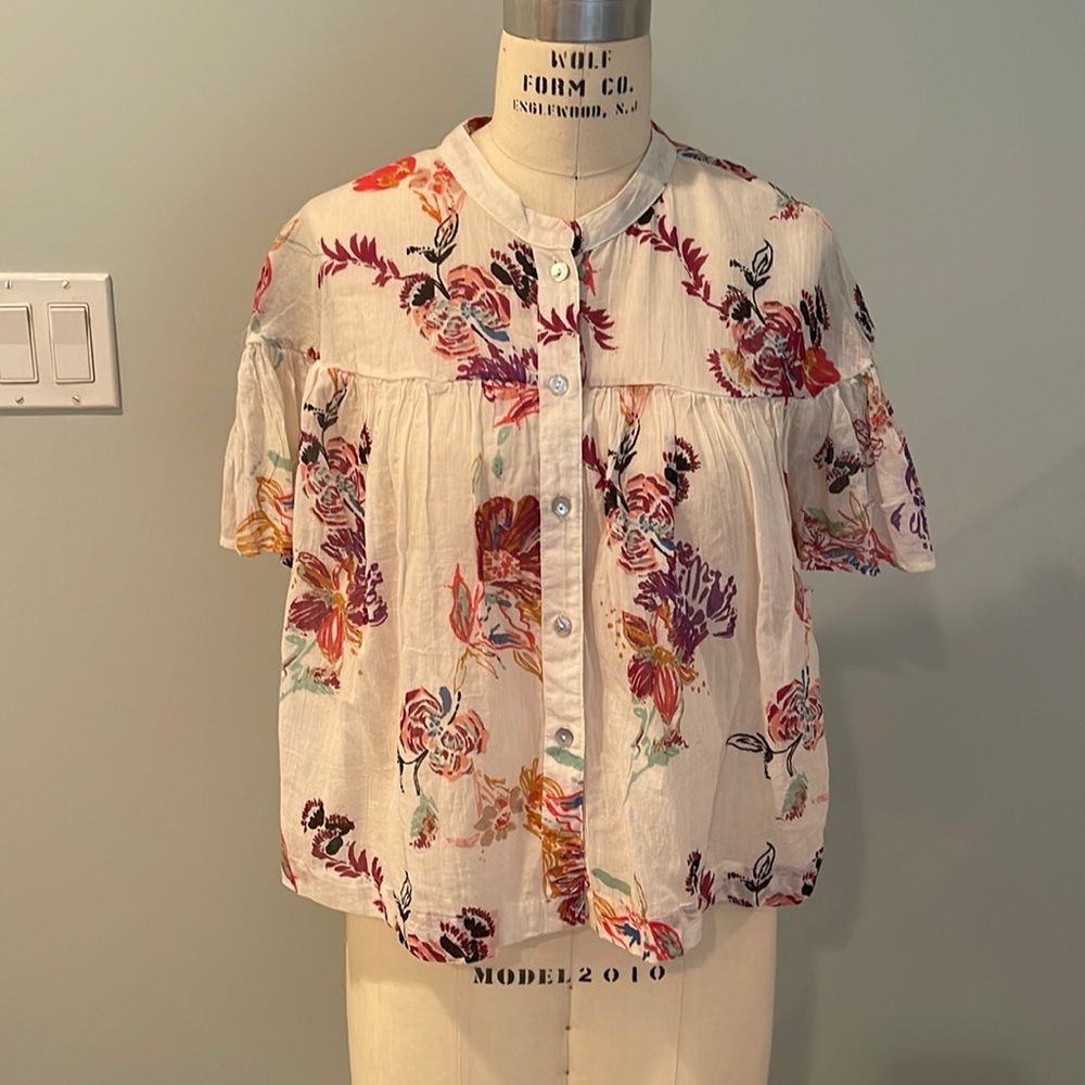 Women’s Free People button down shirt size M